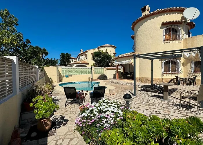 Villa Al Mar, Els Poblets, Top Lage Und Ausstattung, Pool, Wifi 300Mb, Eigener Ueberdachter Parkplatz, Photovoltaik Bonus, Nah Am Strand 500M