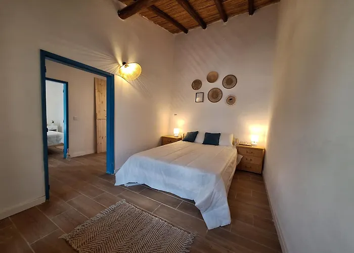 Typical House In Algarve 5M From Beach