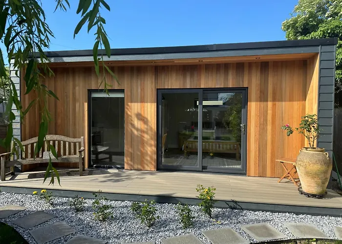 Gorgeous Studio!