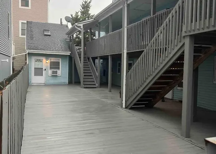 Ocean Block Oasis, 2-Bed Condo