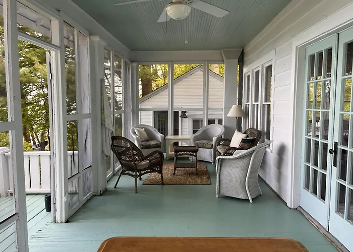 Waterfront Cottages In Lexington Vacation Homes