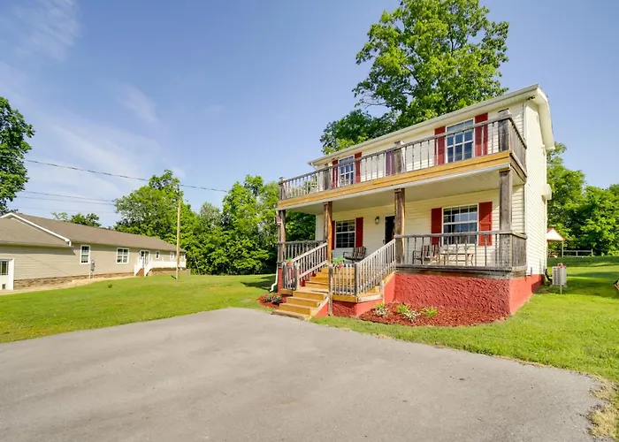 Charming Smokies Home Near National Park!