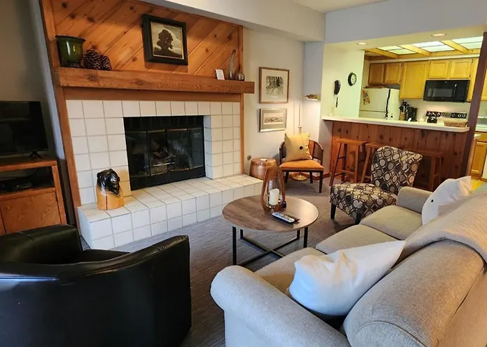 Southridge #2 Cozy Condo Near Harbor Springs, One Bedroom Unit