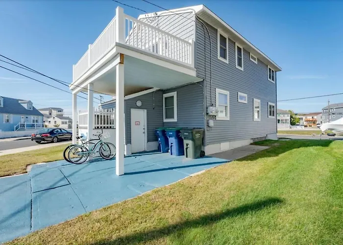 Beach Bliss 1 Block1 From Beach Upstairs Unit