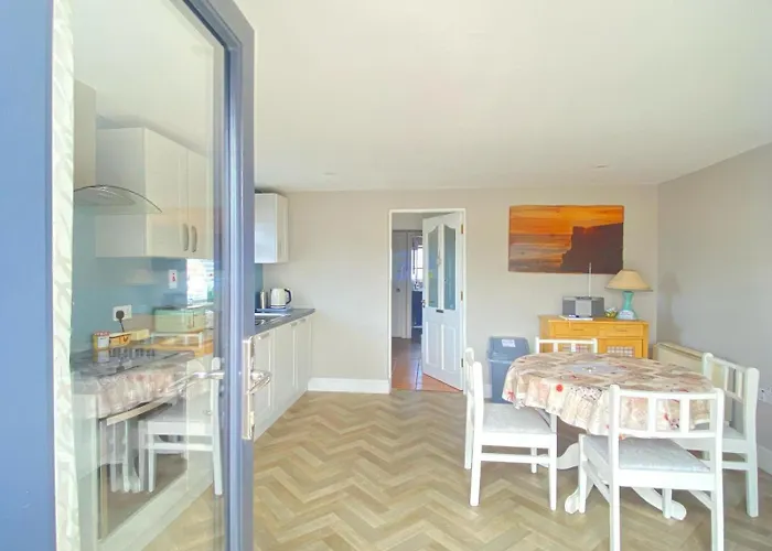 Luxury Cottage, Holiday Rental With Sea Views On The Wild Atlantic Way