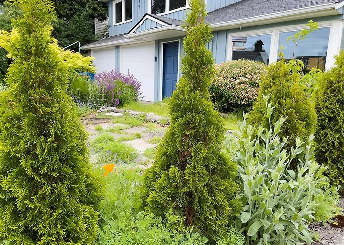 Magnolia Garden Cottage