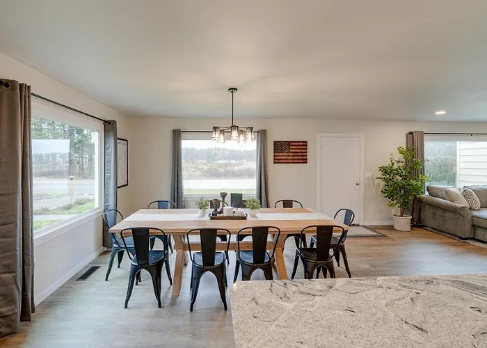 Oak Harbor Vacation Rental