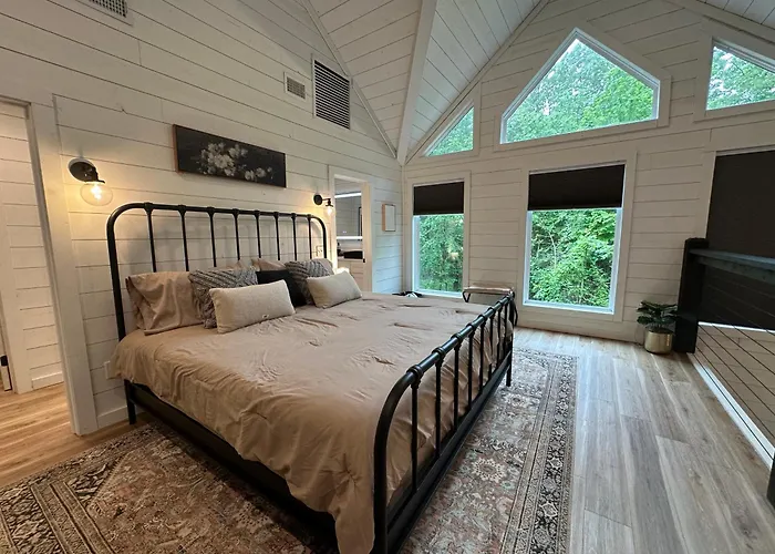 The Riser - Brand New Modern Hideaway In Broken Bow