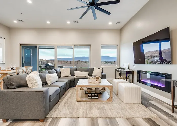 Mesquite Vacation Home With Spacious Pool