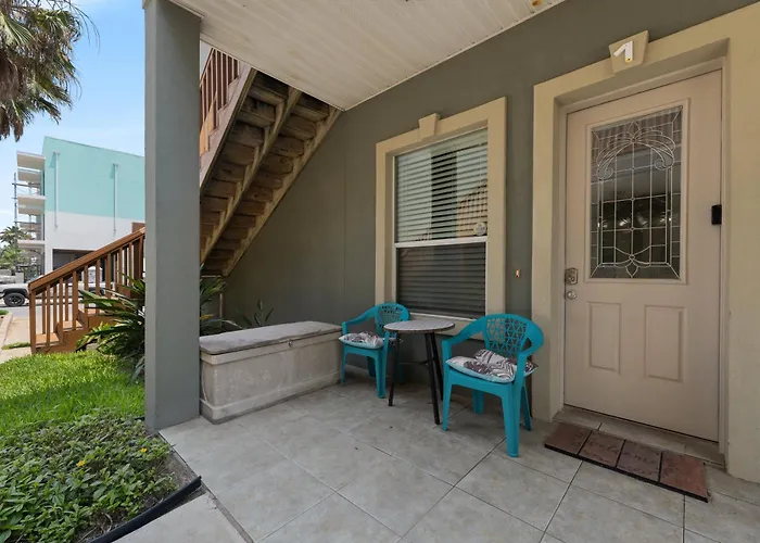 Beautiful 2 Bed 2 Bath 1St Floor Condo By Beach With Pool