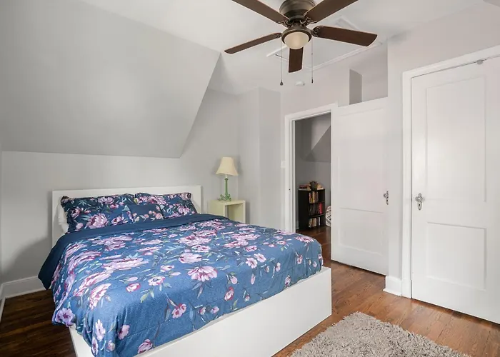 Private House + Yard Central Location To All Rva