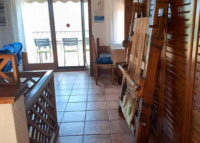 Diaporos View House