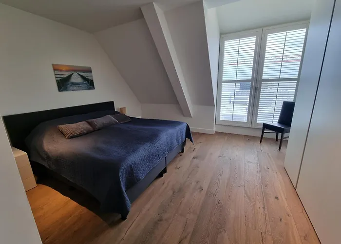Penthouse Windkracht 10 aan het strand van Cadzand