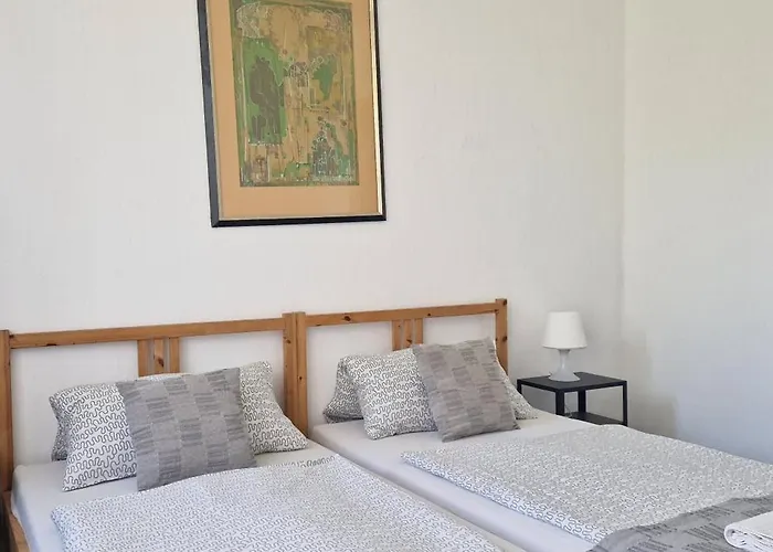 Aranypart Hostel