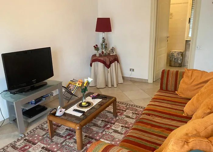 Casa Spaziosa E Comoda Vicino Al Centro