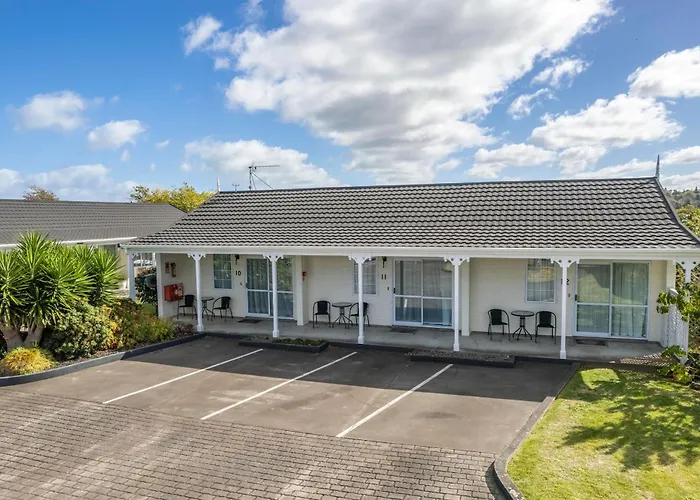 Kings Court Motel
