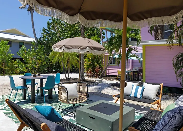 The Ibis Residence At Sandpiper Inn Bikes Beachgear