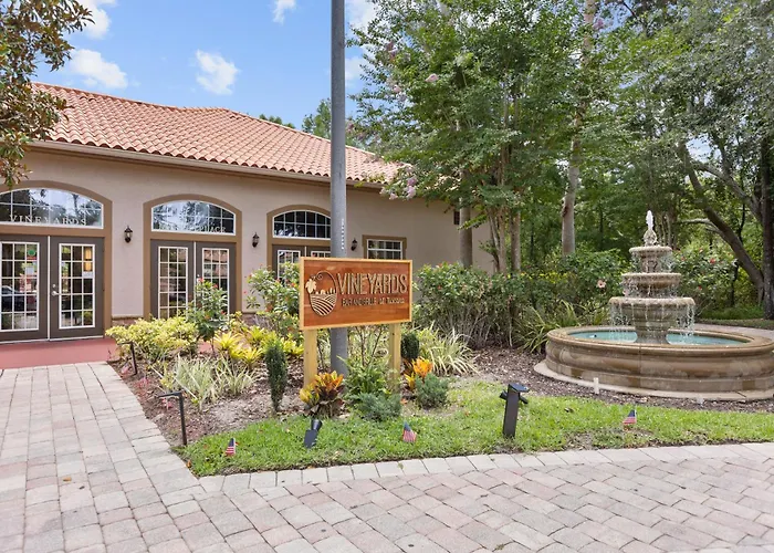 Near Disney W/ Pool-3Br/2Ba-Spacious & Cozy Condo