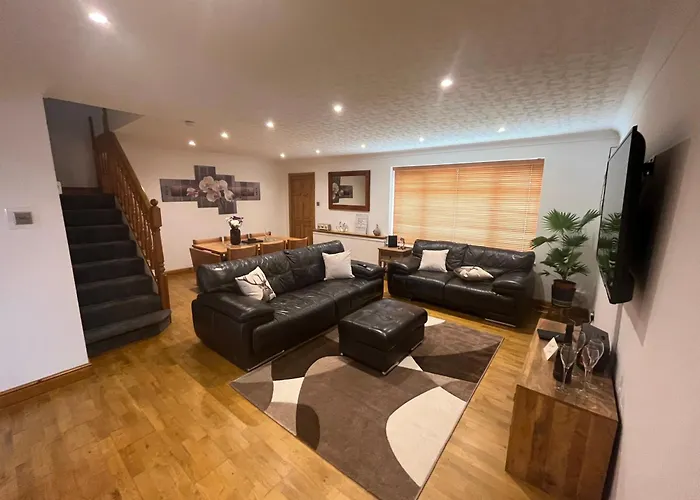 Wilford Charm Spacious 3Br Retreat In Nottingham