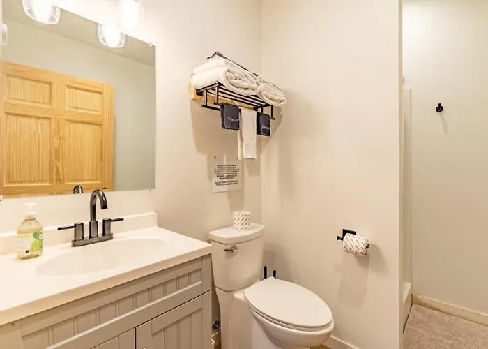 Gold Valley Camp Cabin 4 | 1 Bed, 1 Bath