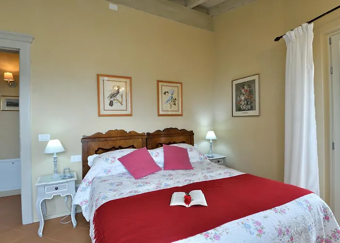 Villa Mit Pool Am Golfplatz Il Pelagone - Il Mirto