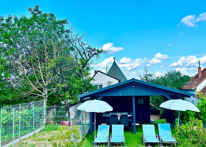Szent Orban Panzio - Kutyabarat Apartmanok