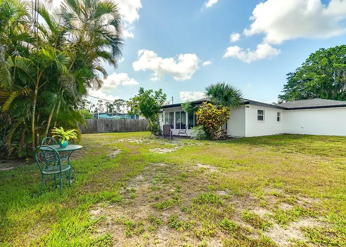 Fort Myers Bungalow - 12 Miles To The Beach!