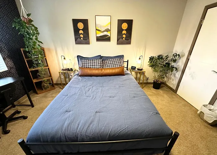 Central Tacoma Homestay With Breakfast Included -Private Room-