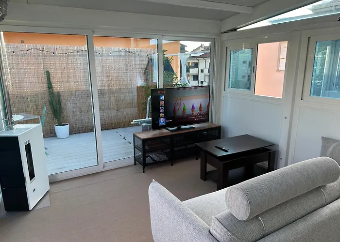Rooftop-Marinacentro-Unique-Beach-Fun-Smart-Loveapt-Train-Park
