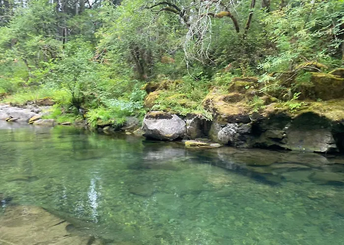 Fire Pit & Mtn Views! Cabin | $1 Cleaning Fee