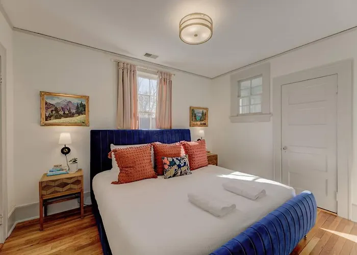 The Jewel Of Bull St. Upstairs