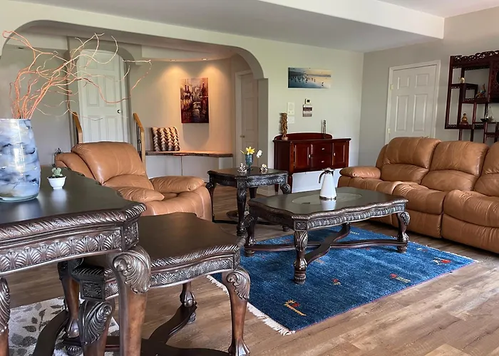 Spacious And Quiet Garden View Room
