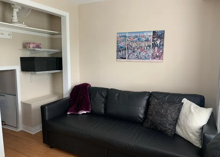 Two Bedrooms And Large Office Close To Halifax Citadel