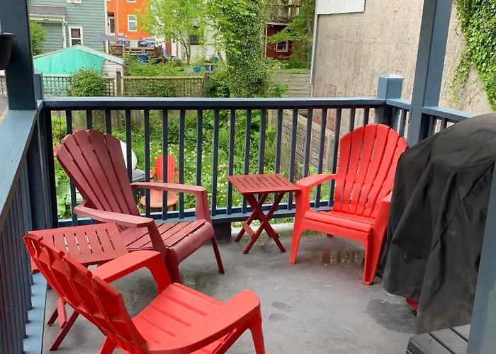 Two Bedrooms And Large Office Close To Halifax Citadel