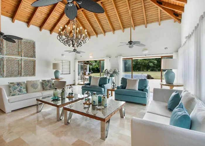 Stunning Villa With Private Pool And Jacuzzi In Casa De Campo