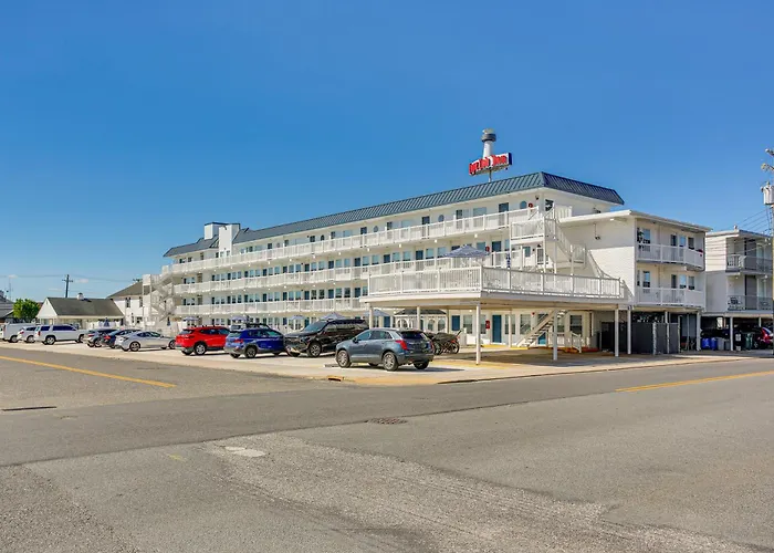 Wildwood Crest Condo W/ Pool & Beach Access!