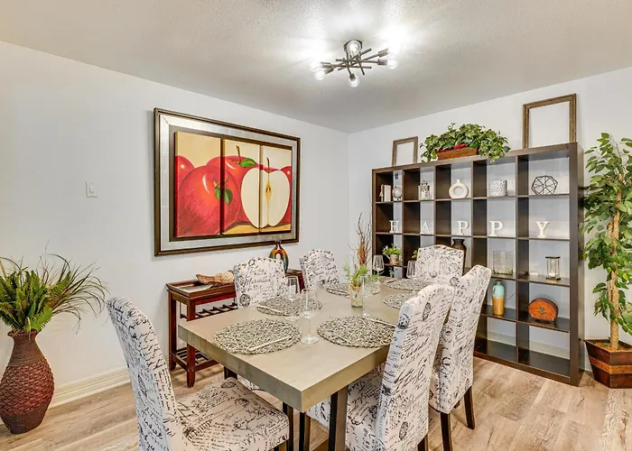 Pet-Friendly Spring Home W/ Private Pool & Hot Tub