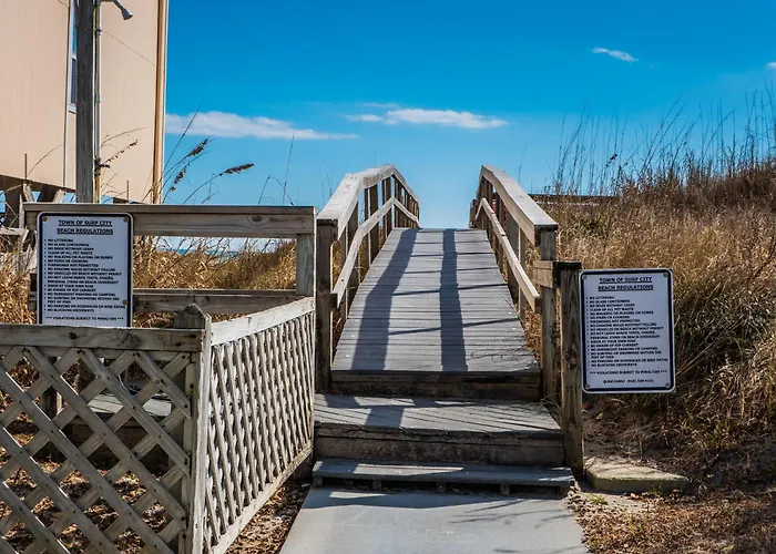 Surf Condos 618