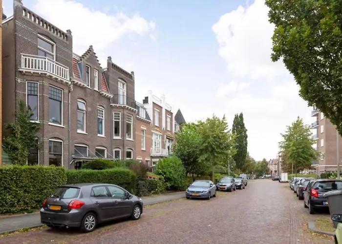 Het Huis Met De Barbies