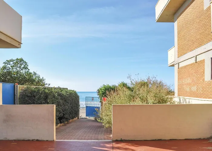 Lovely Apartment In Torvaianica With Wifi
