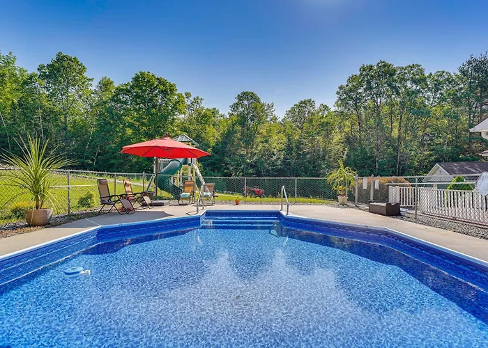 Adirondack Retreat W/ Heated Pool & Scenic Views!
