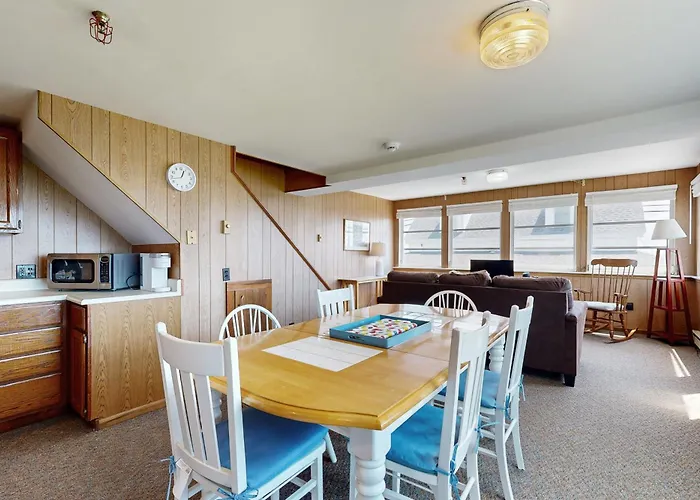 Seaglass Cottage