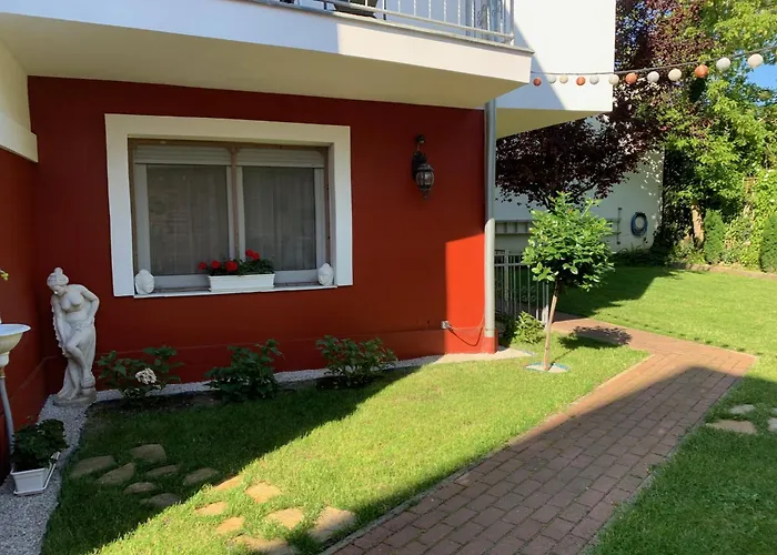 Villa Lillybeth Garden Rooms