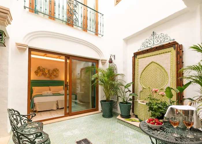 Casa Esmeralda - Luxury Boutique Apartments Old Town