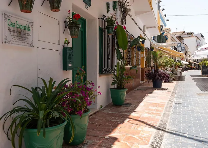 Casa Esmeralda - Luxury Boutique Apartments Old Town
