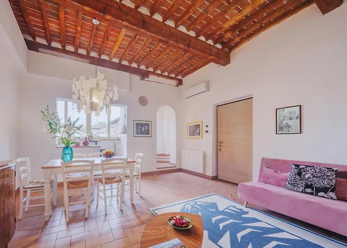 Casa Aida Luxury Apartment In The Heart Of Lucca