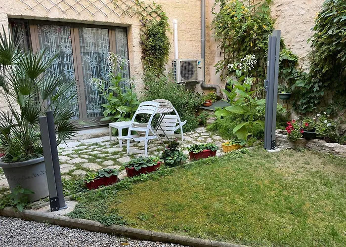 Chambre Sur Jardin Secret - Avignon Centre - Climatisee