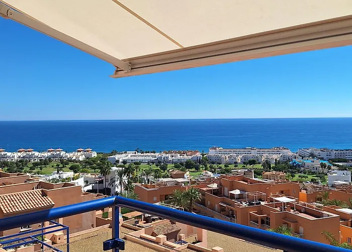 Sea View Cozy Apartment La Tanita