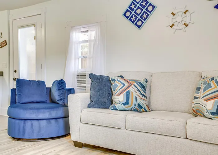 Walk To Beach: Somers Point Apartment!
