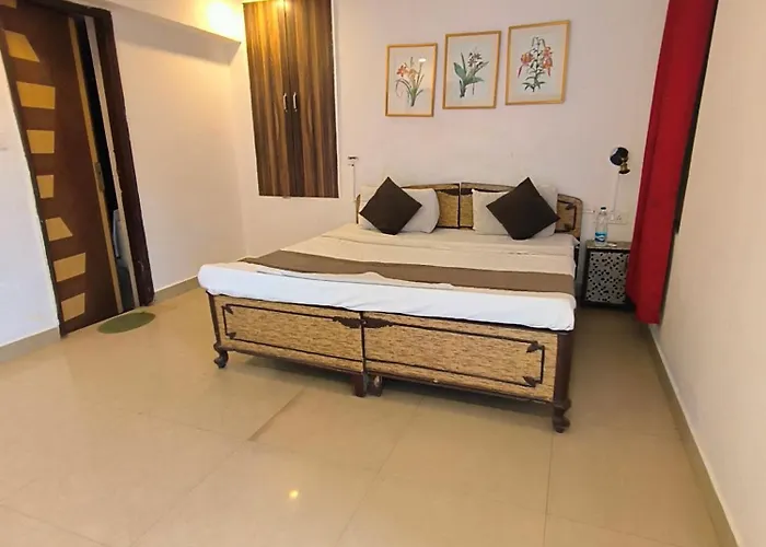 Krishna Residency And Guest House